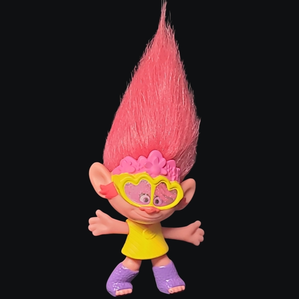 2020 McDonalds Happy Meal Toy "Party Poppy" From Troll World Tour